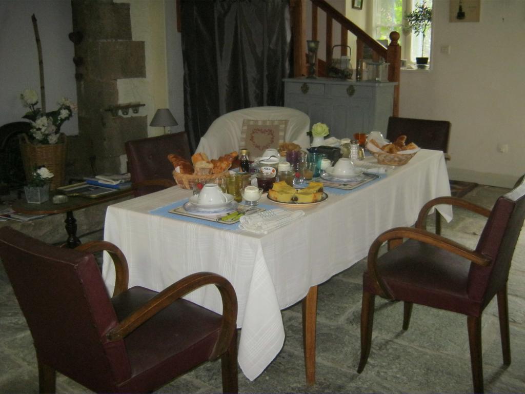 Chambres Hotes Saint Yves Pontrieux Buitenkant foto