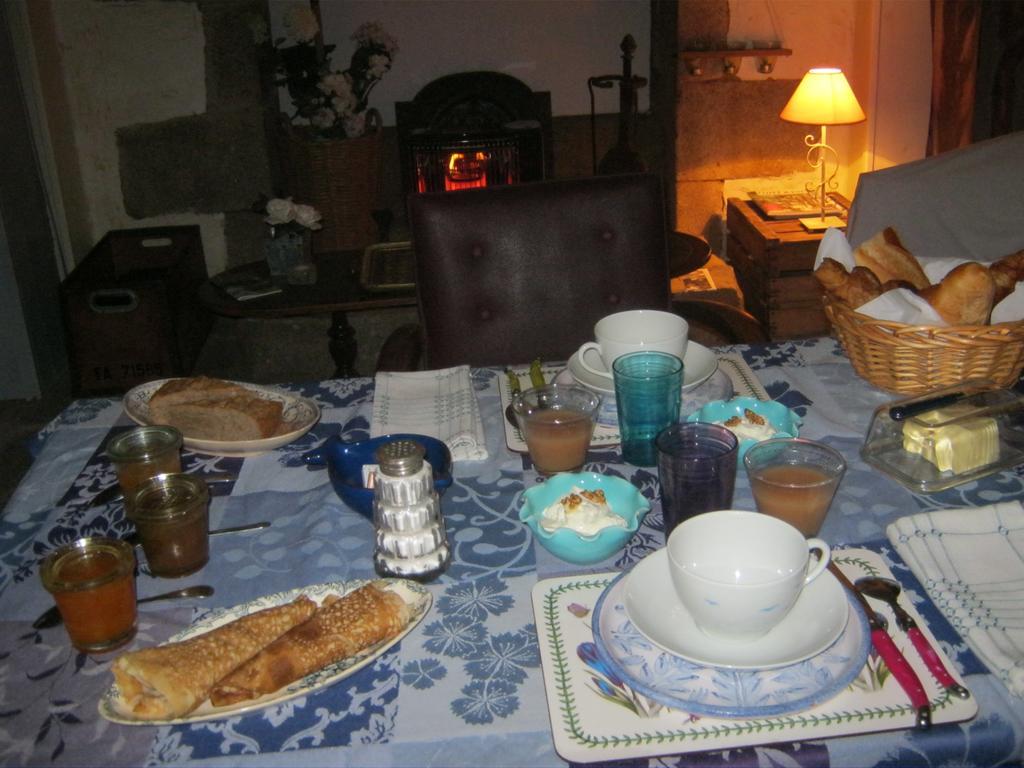 Chambres Hotes Saint Yves Pontrieux Buitenkant foto