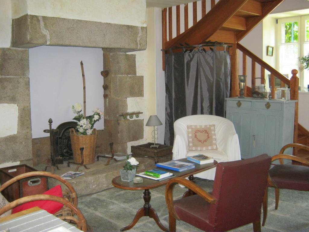 Chambres Hotes Saint Yves Pontrieux Buitenkant foto